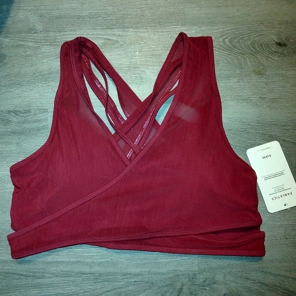 Fabletics Other - Fabletics XXL medium impact sports bra NWT